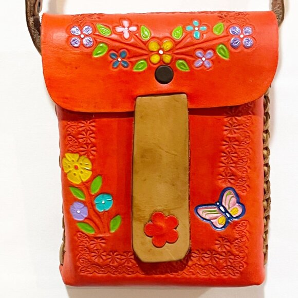 Vintage Mexican Hand Tooled Leather Floral Crossbody Shoulder Bag Purse. - Picture 10 of 10